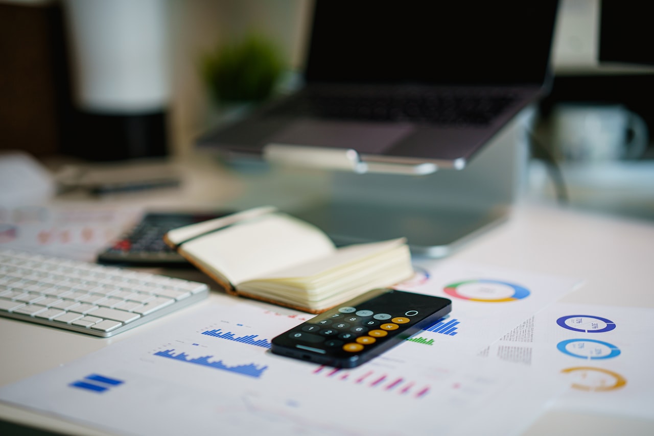 Quanto Costa l'Assicurazione RC Professionale? Guida ai Prezzi 2026 | MioAssicuratore