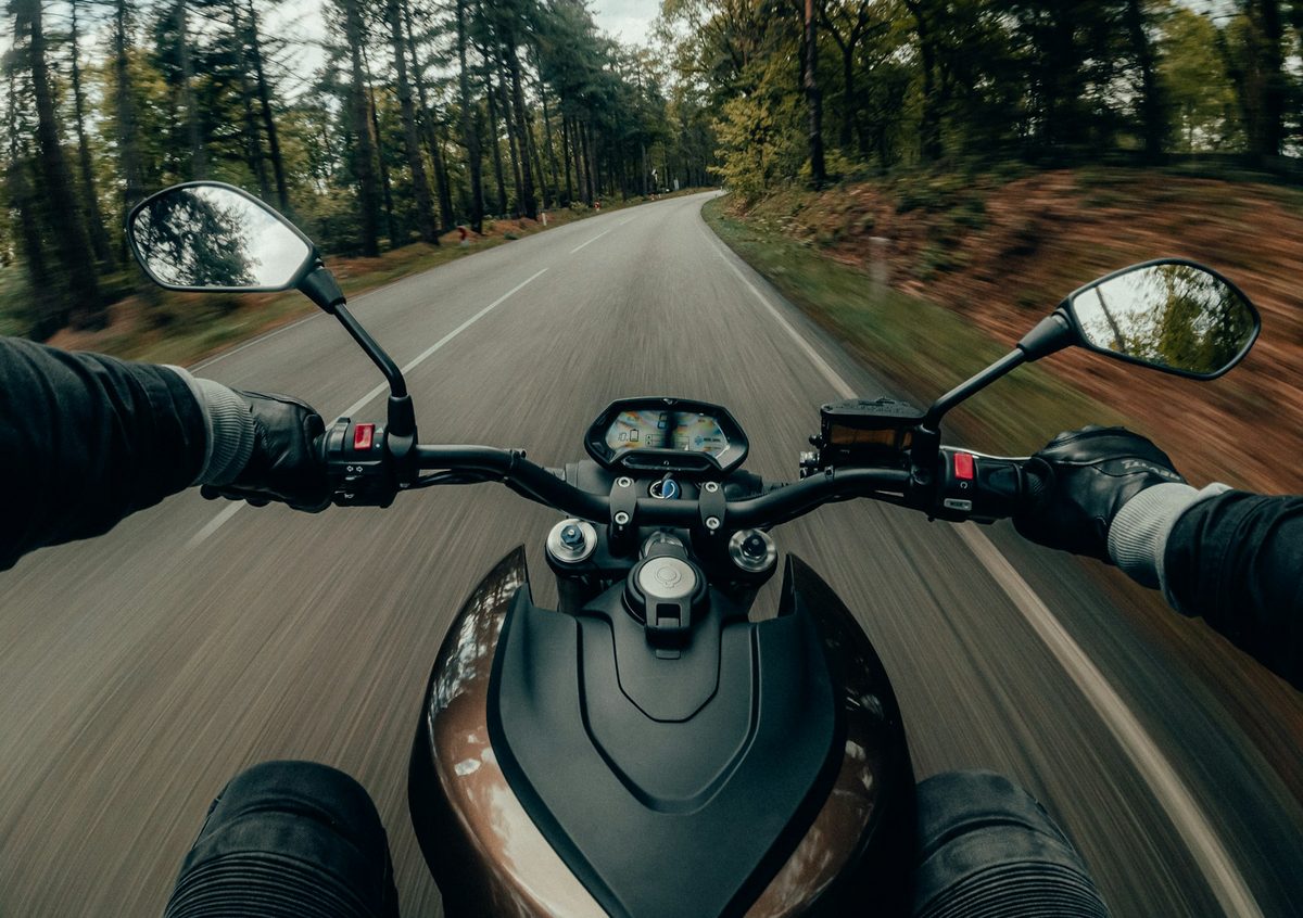 Ecco come Regolare la Pressione delle Gomme della Moto